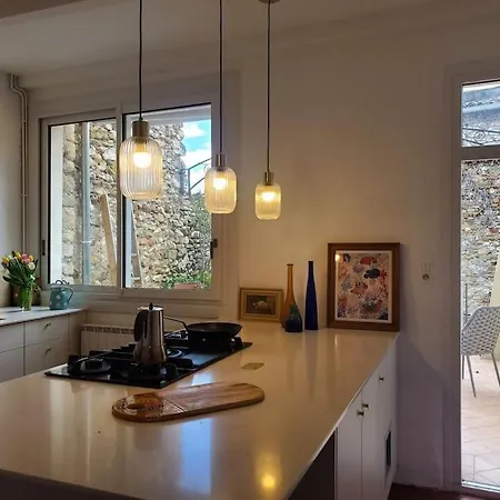 Maison De Village Avec Piscine *